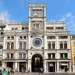 san-marco-luxury-bellevue-luxury-rooms.hotelinveneto.com/