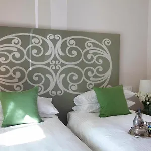 2* Guest house Santa Monica Townhouse