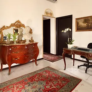 2* Gasthuis Roma Central Guest House